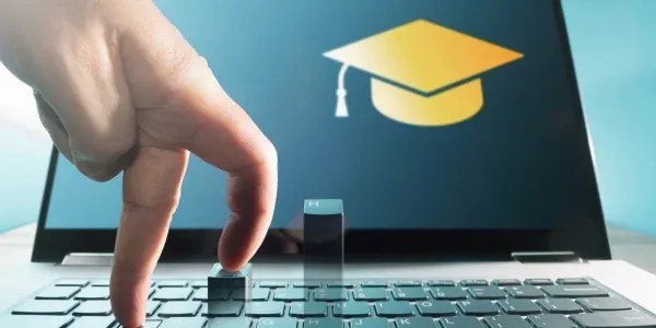 Os melhores cursos online gratuitos para impulsionar sua carreira